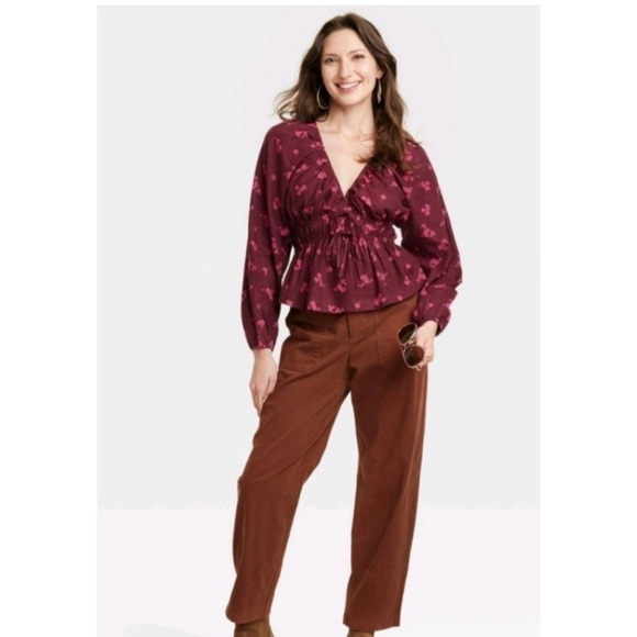 Universal Thread | Maroon Floral Puffed Long Sleeve Tie Front Blouse Size Medium - Picture 2 of 12